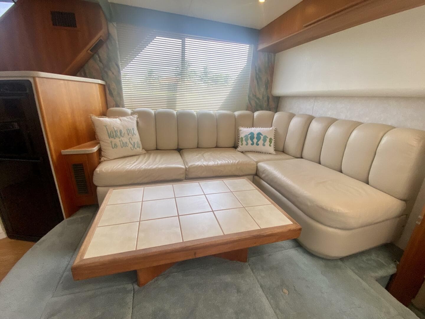 1997 Silverton 392 — photo 44