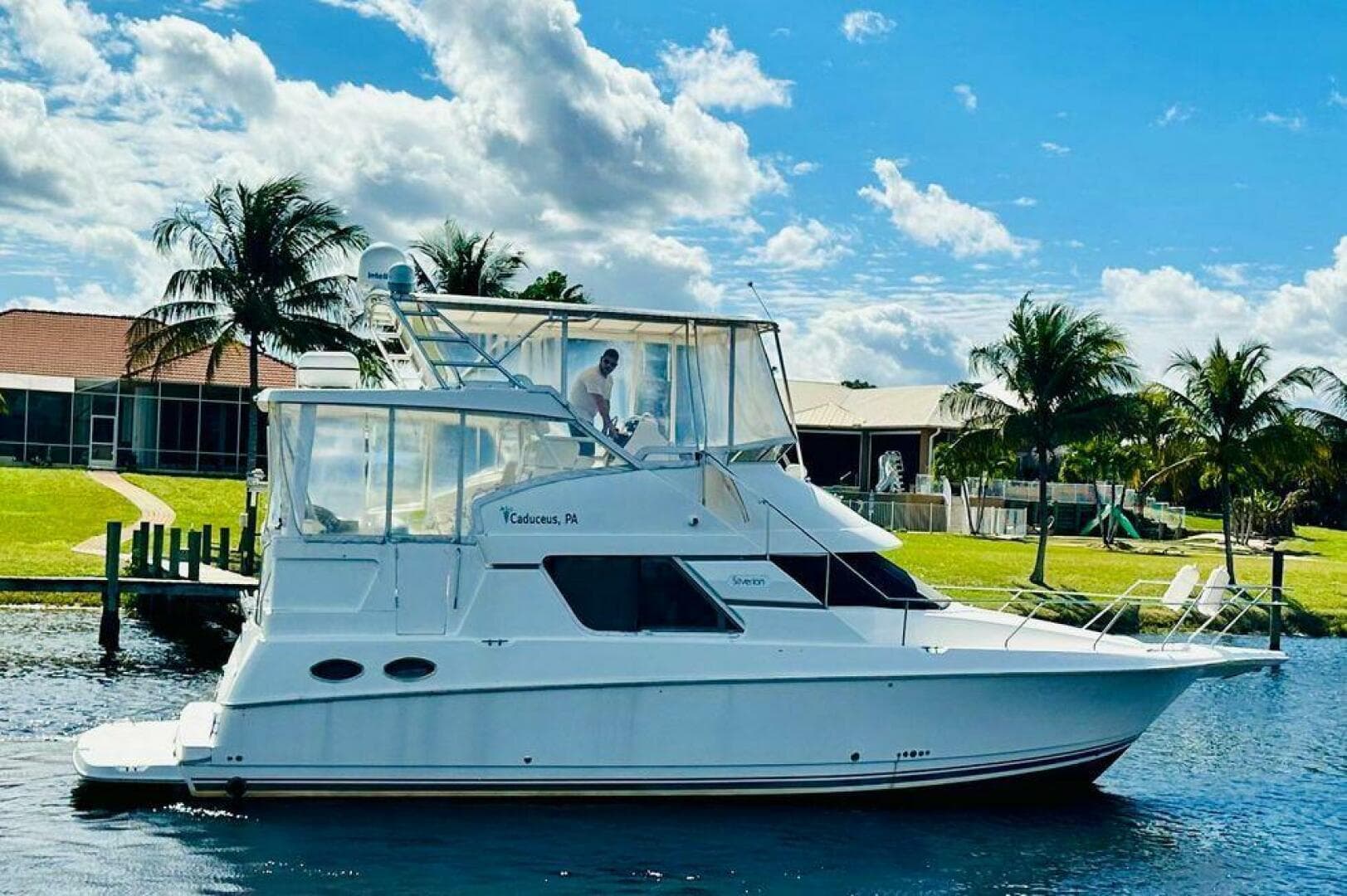 1997 Silverton 392 — photo 1