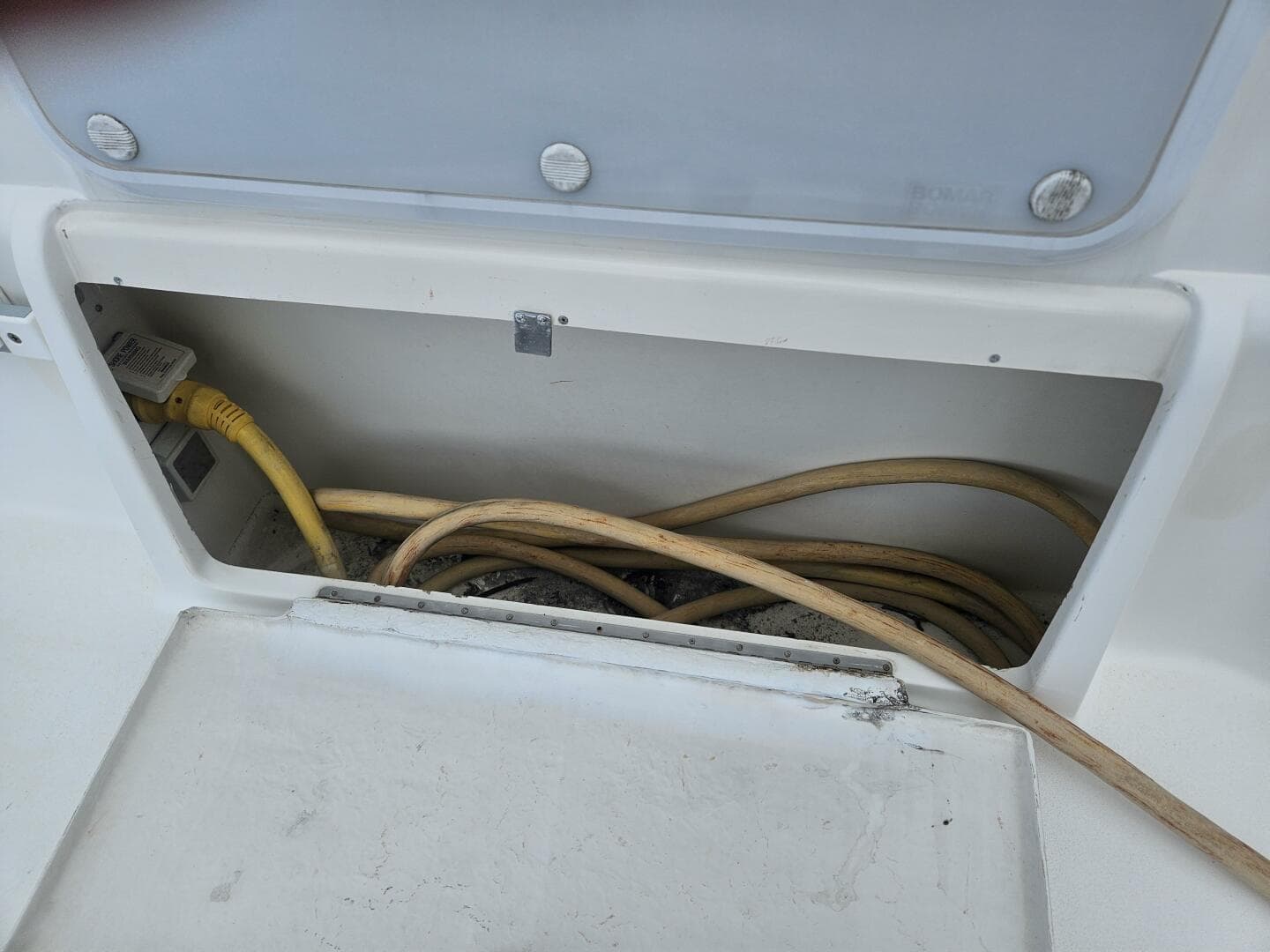 1997 Silverton 392 — photo 66