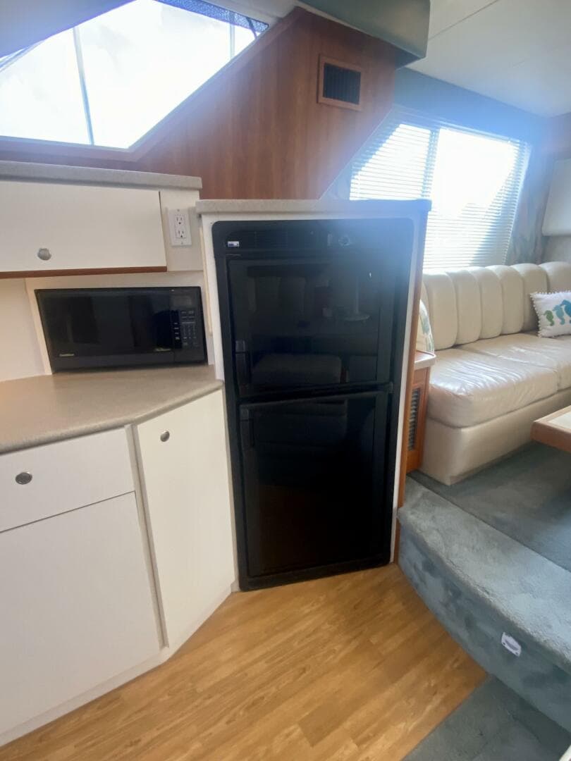 1997 Silverton 392 — photo 57