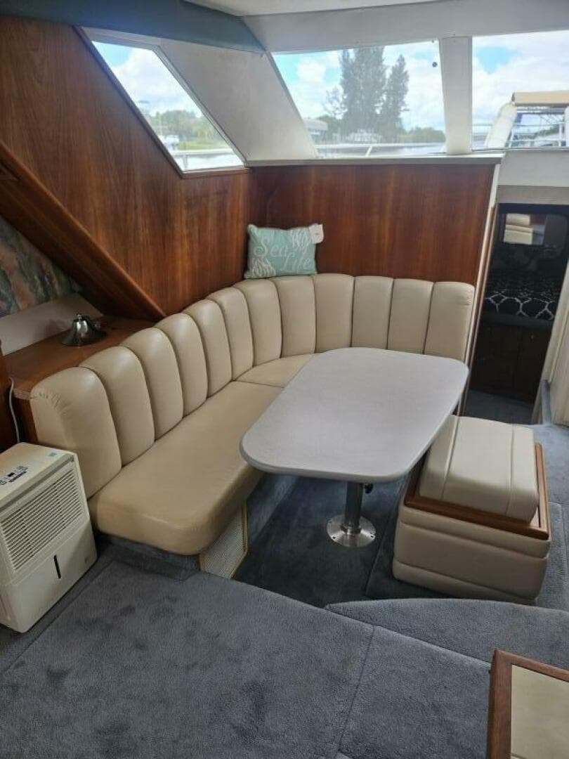 1997 Silverton 392 — photo 47