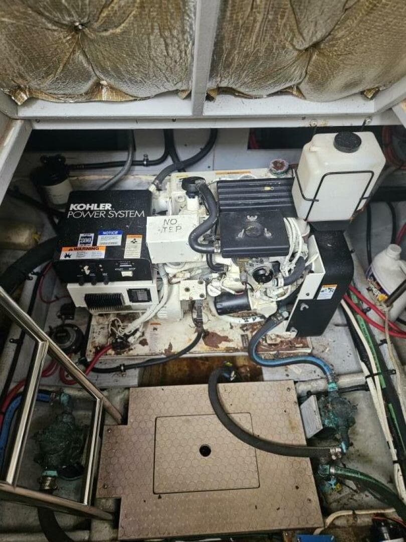 1997 Silverton 392 — photo 72