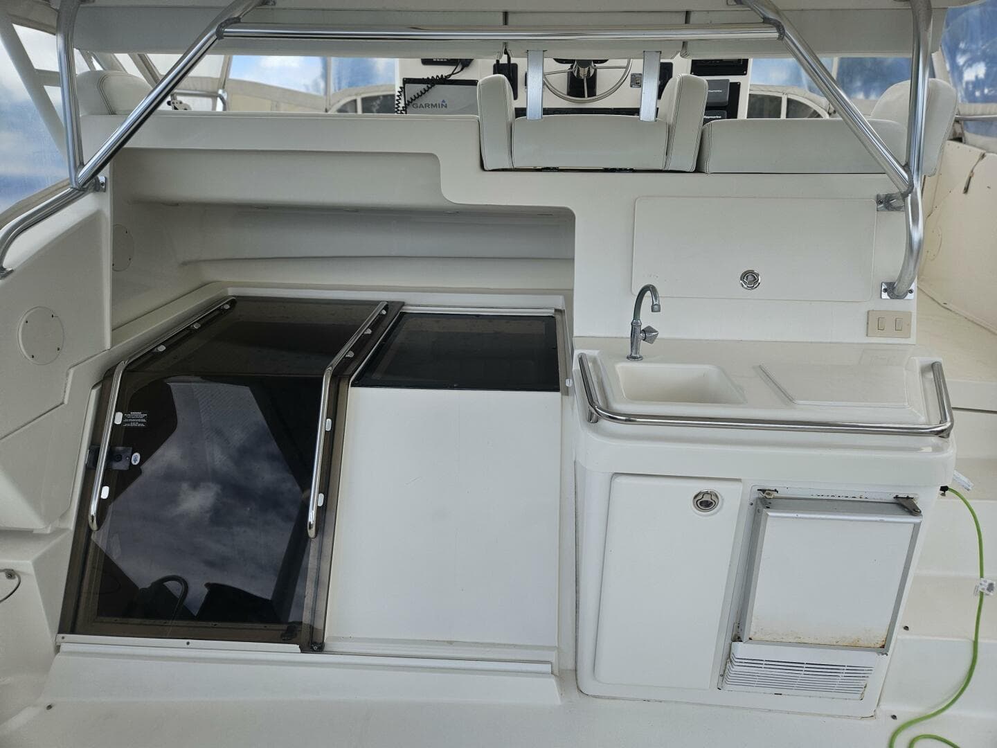 1997 Silverton 392 — photo 38