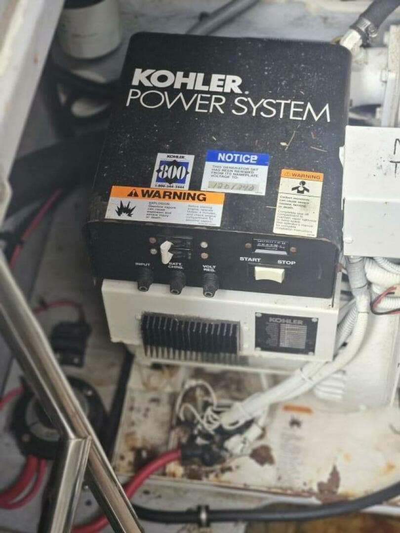 1997 Silverton 392 — photo 71