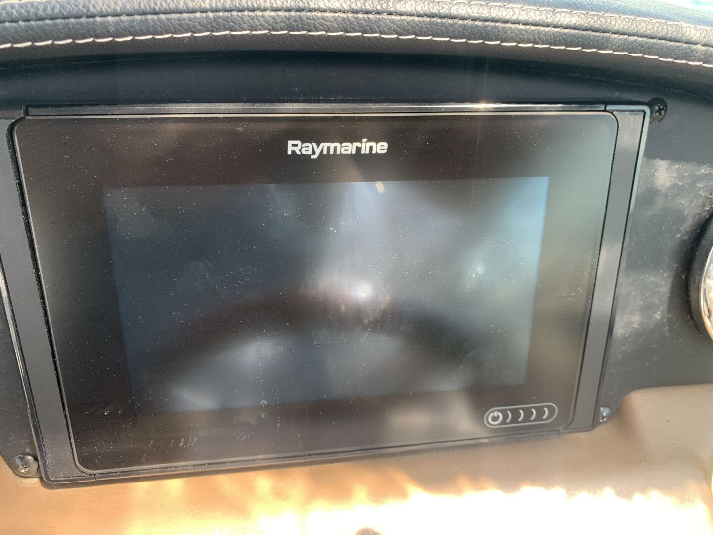 2018 Crownline 264 Cr — photo 16