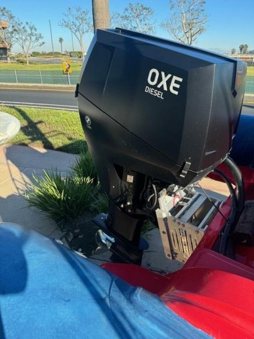 2022 Allmand 31 Custom Rib — photo 10