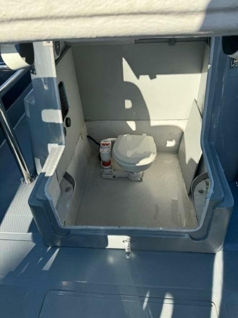 2022 Allmand 31 Custom Rib — photo 3