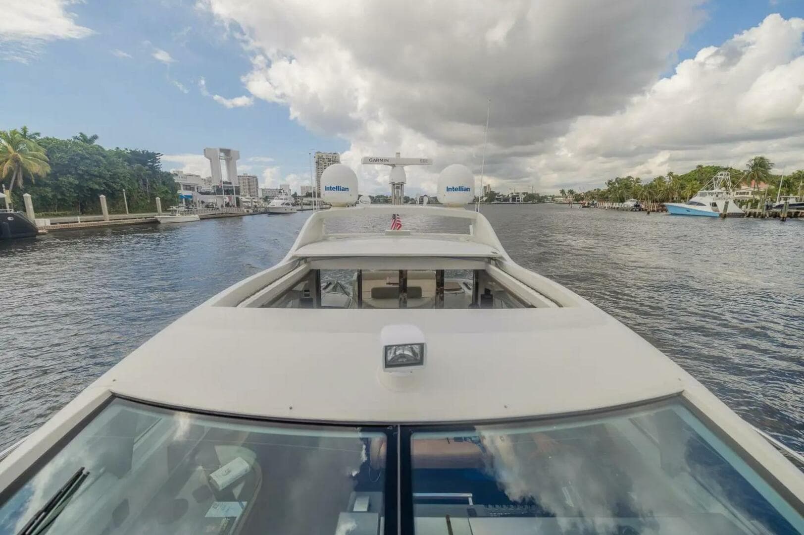 2008 Azimut — photo 53