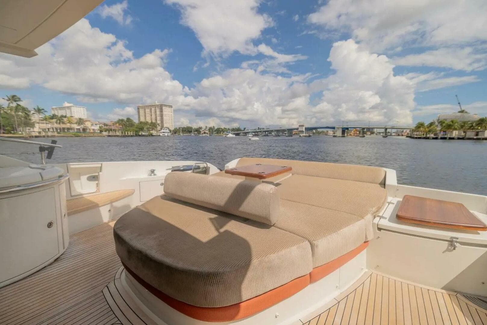 2008 Azimut — photo 57