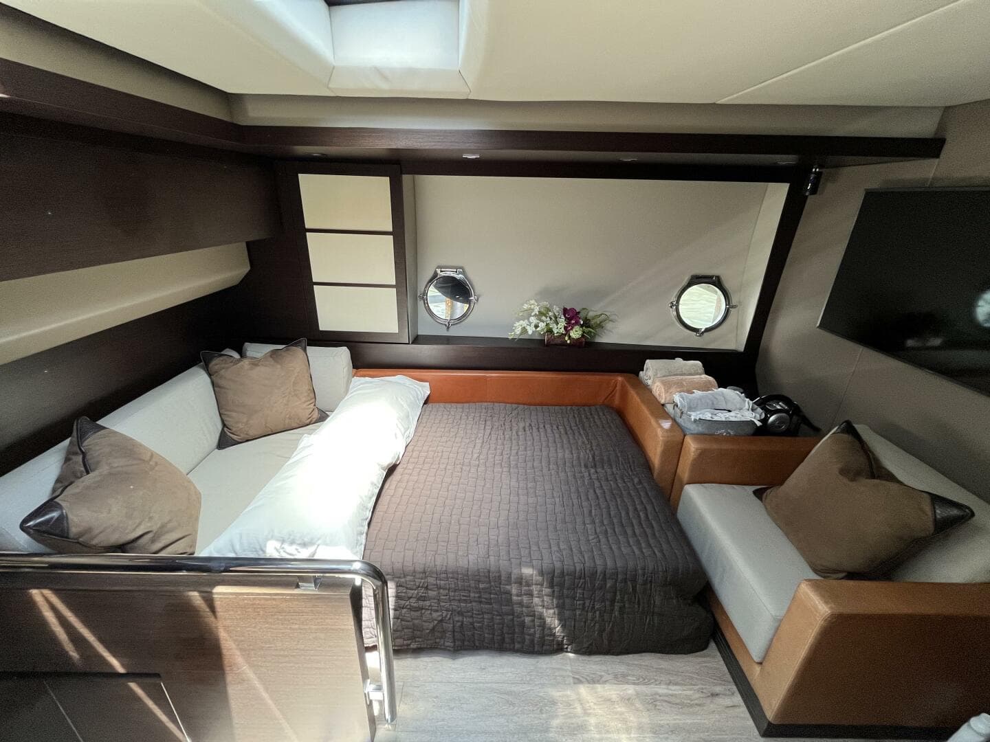 2008 Azimut — photo 23