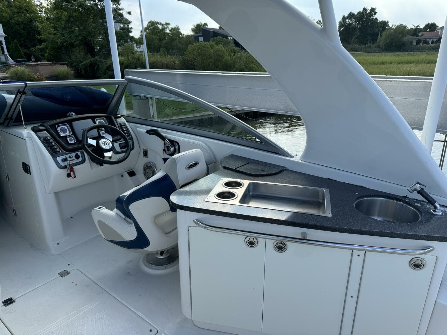 2012 Chaparral 264 Sunesta — photo 13