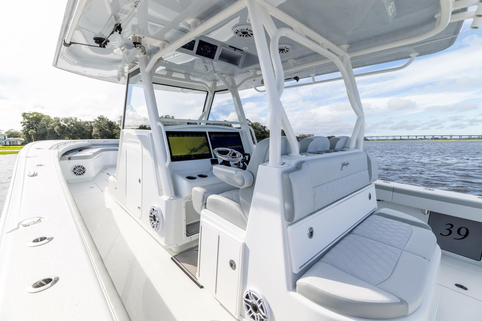 2023 Yellowfin — photo 33