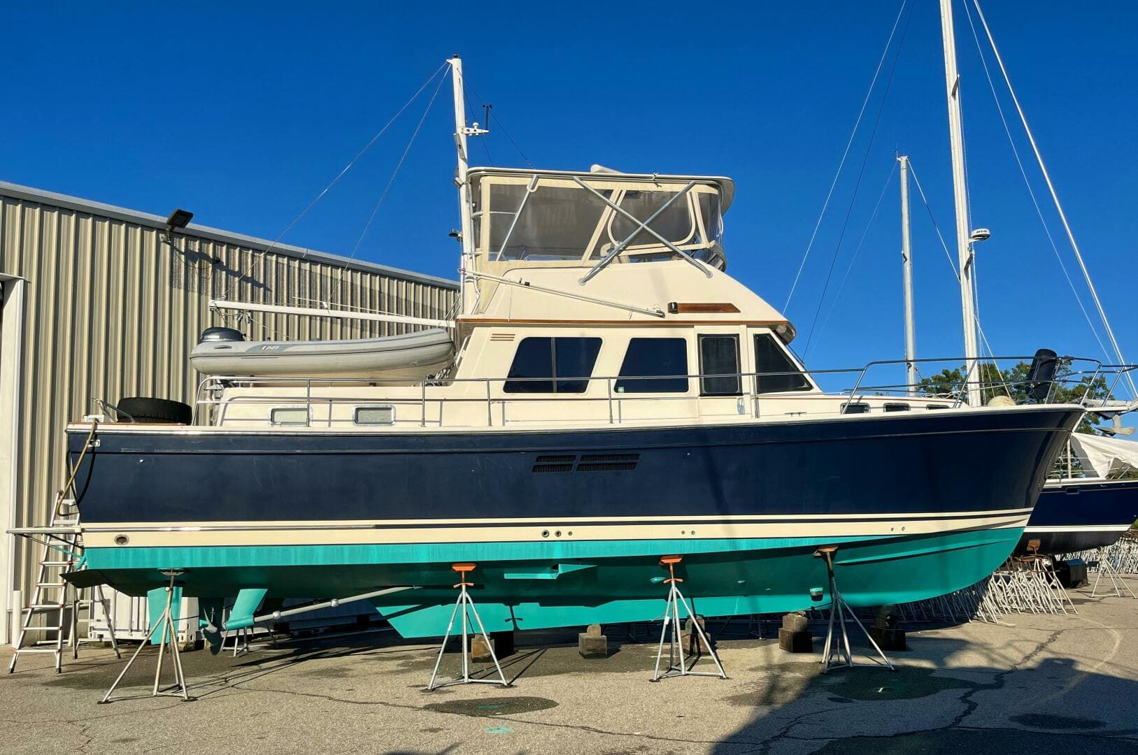 1999 Sabre — photo 26