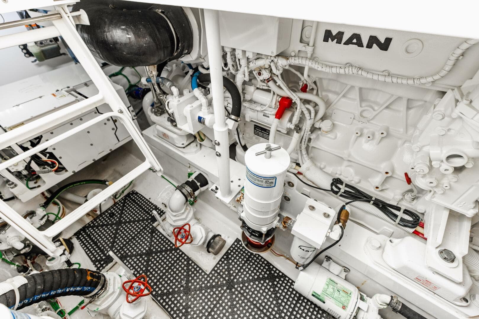 2020 Viking 46 Billfiish — photo 85