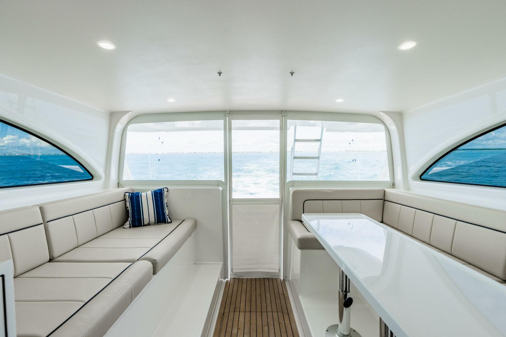 2020 Viking 46 Billfiish — photo 14