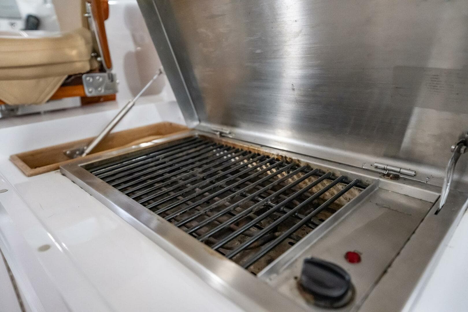 2012 Winter Custom Yachts 38 Express — photo 35