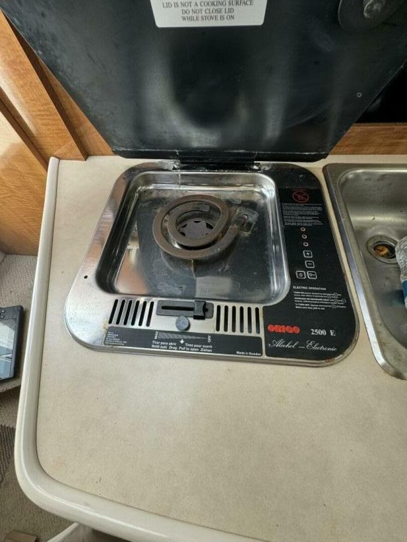 2002 Maxum 2400 SCR — photo 17