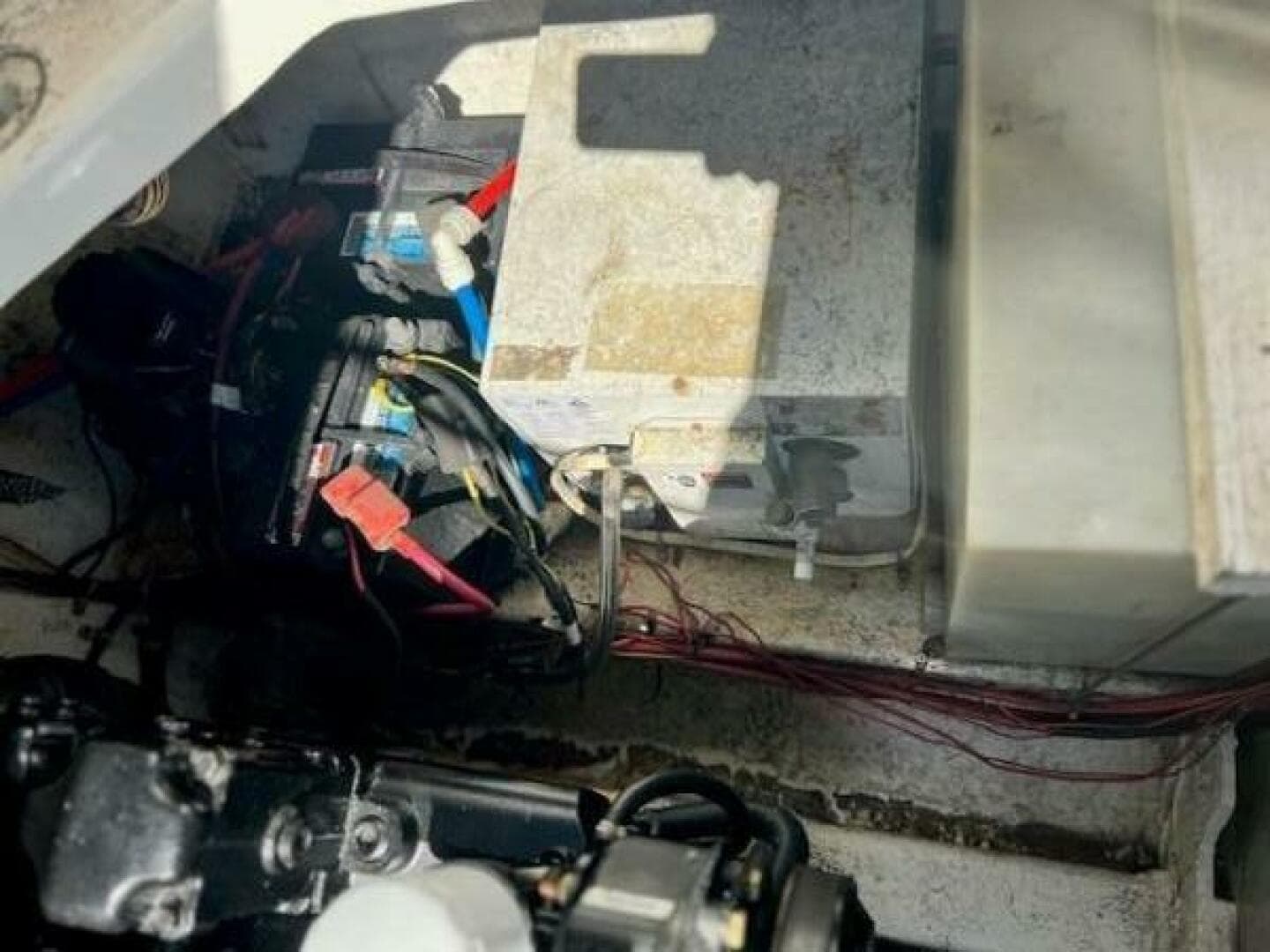 2002 Maxum 2400 SCR — photo 20