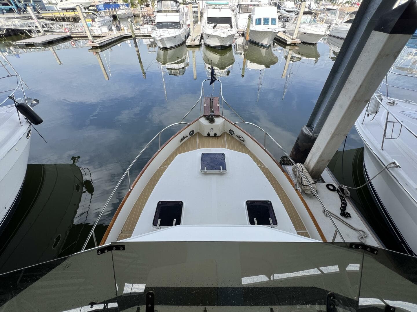 1985 Grand Banks 36 — photo 36