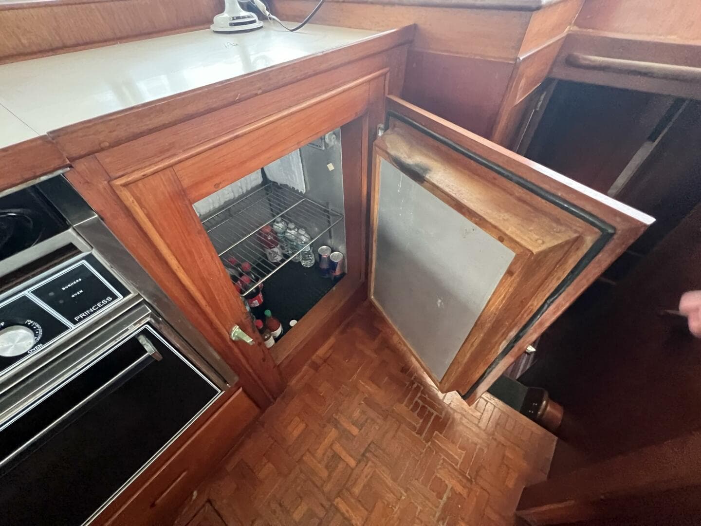 1985 Grand Banks 36 — photo 21