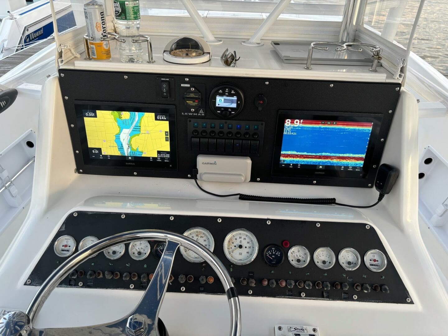 2000 Strike Center Console — photo 10