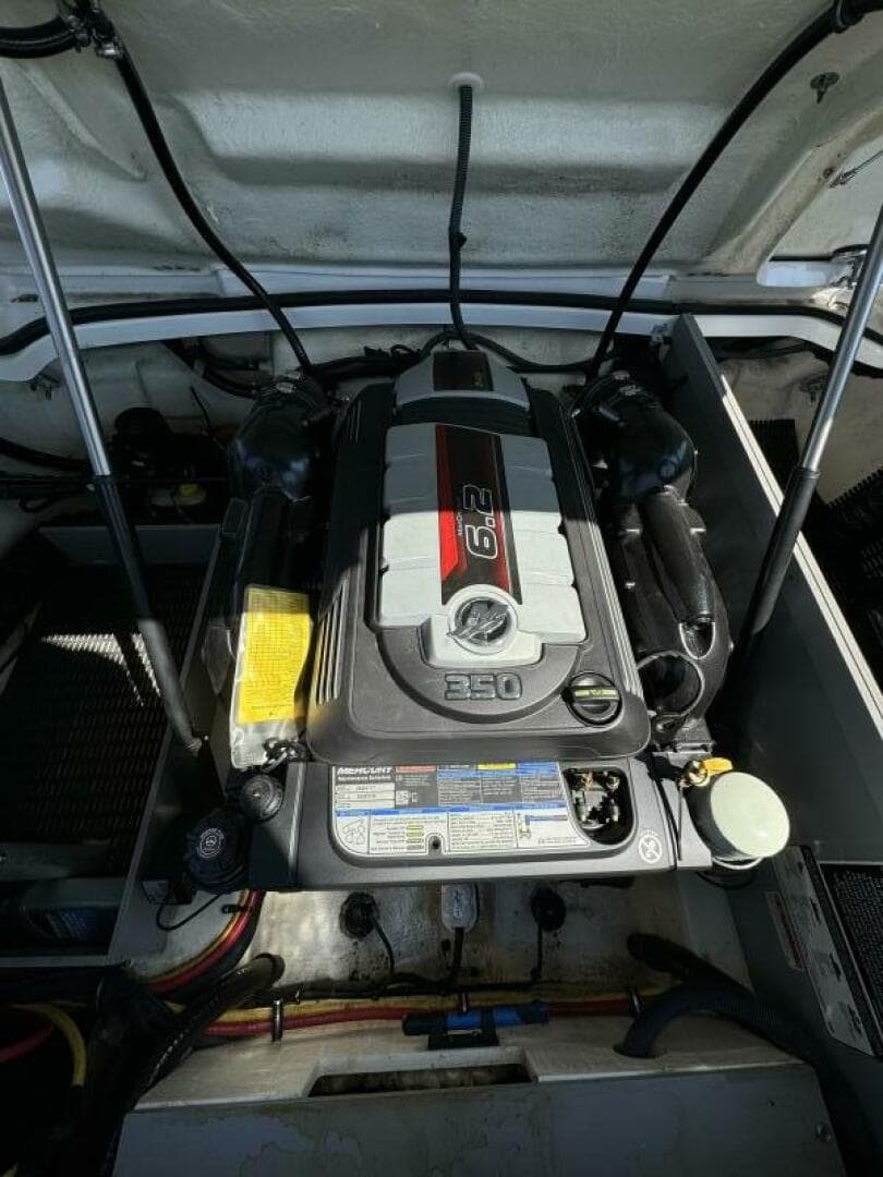 2017 Monterey 278 SS — photo 39