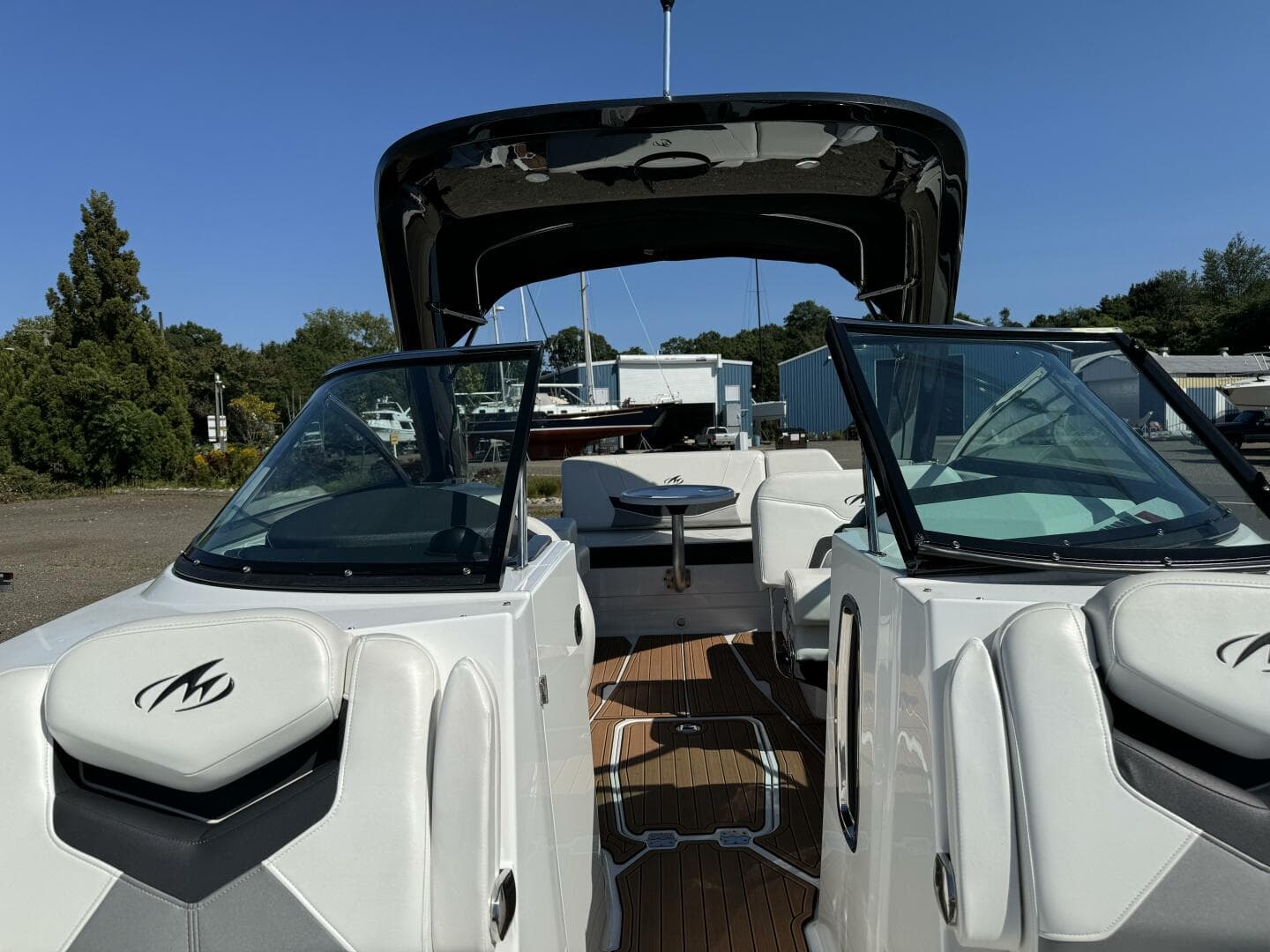 2017 Monterey 278 SS — photo 22