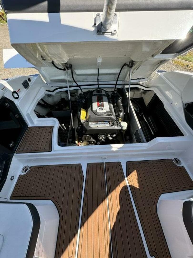 2017 Monterey 278 SS — photo 33