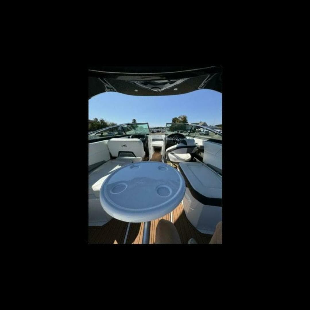 2017 Monterey 278 SS — photo 20