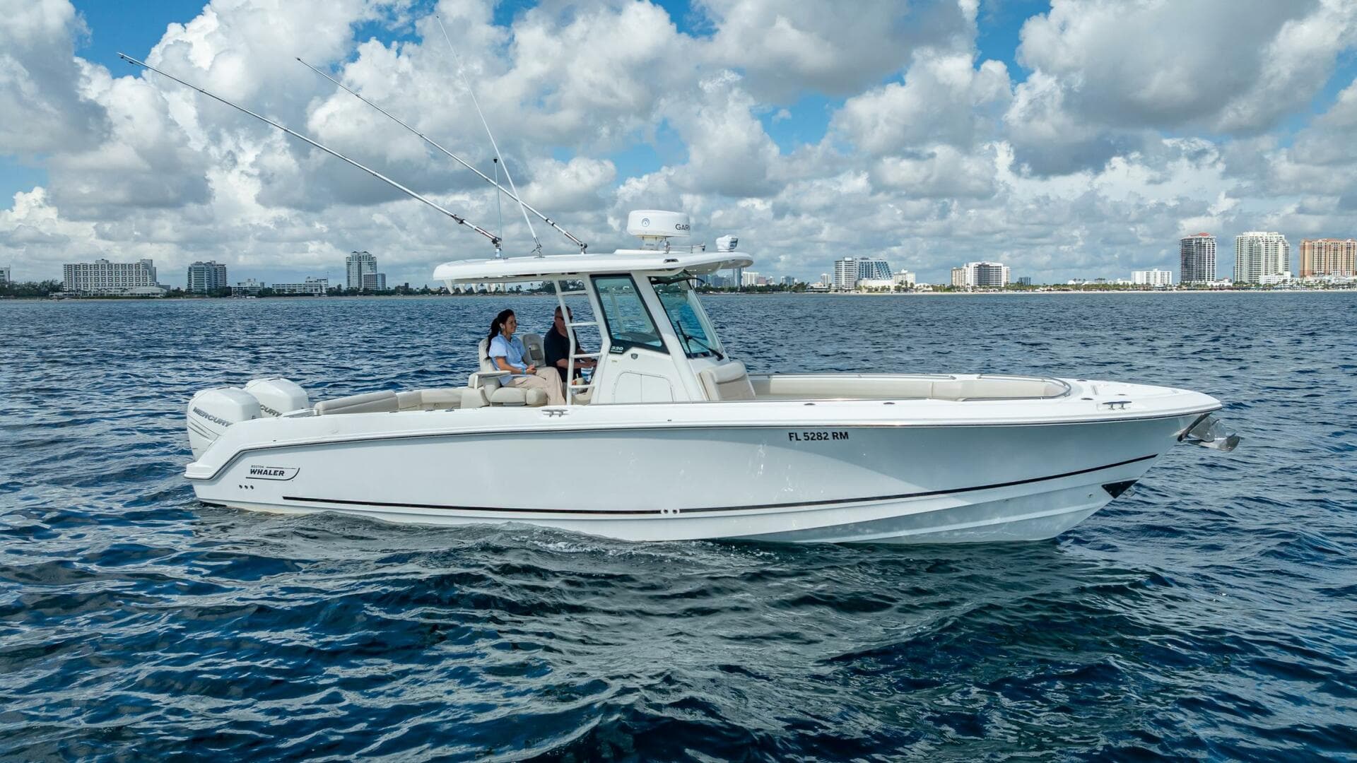 2017 Boston Whaler 330 Outrage — photo 8