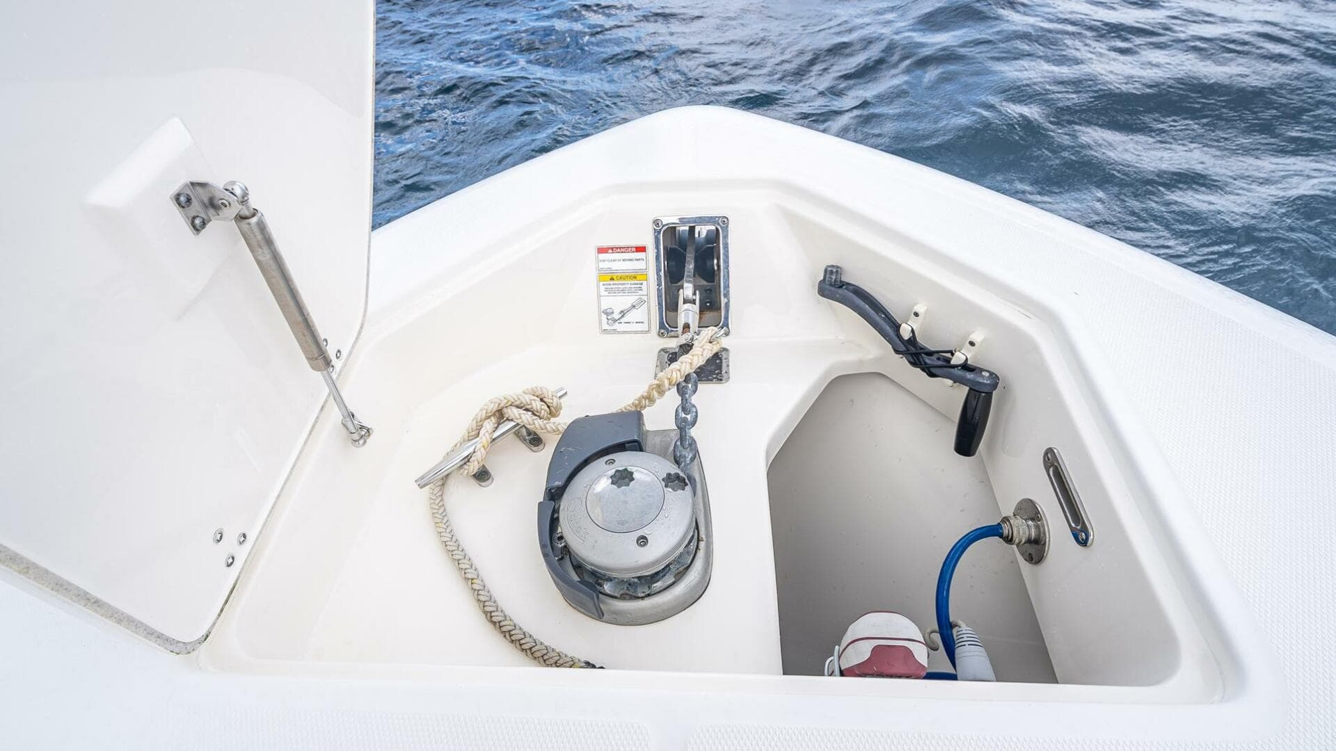 2017 Boston Whaler 330 Outrage — photo 30