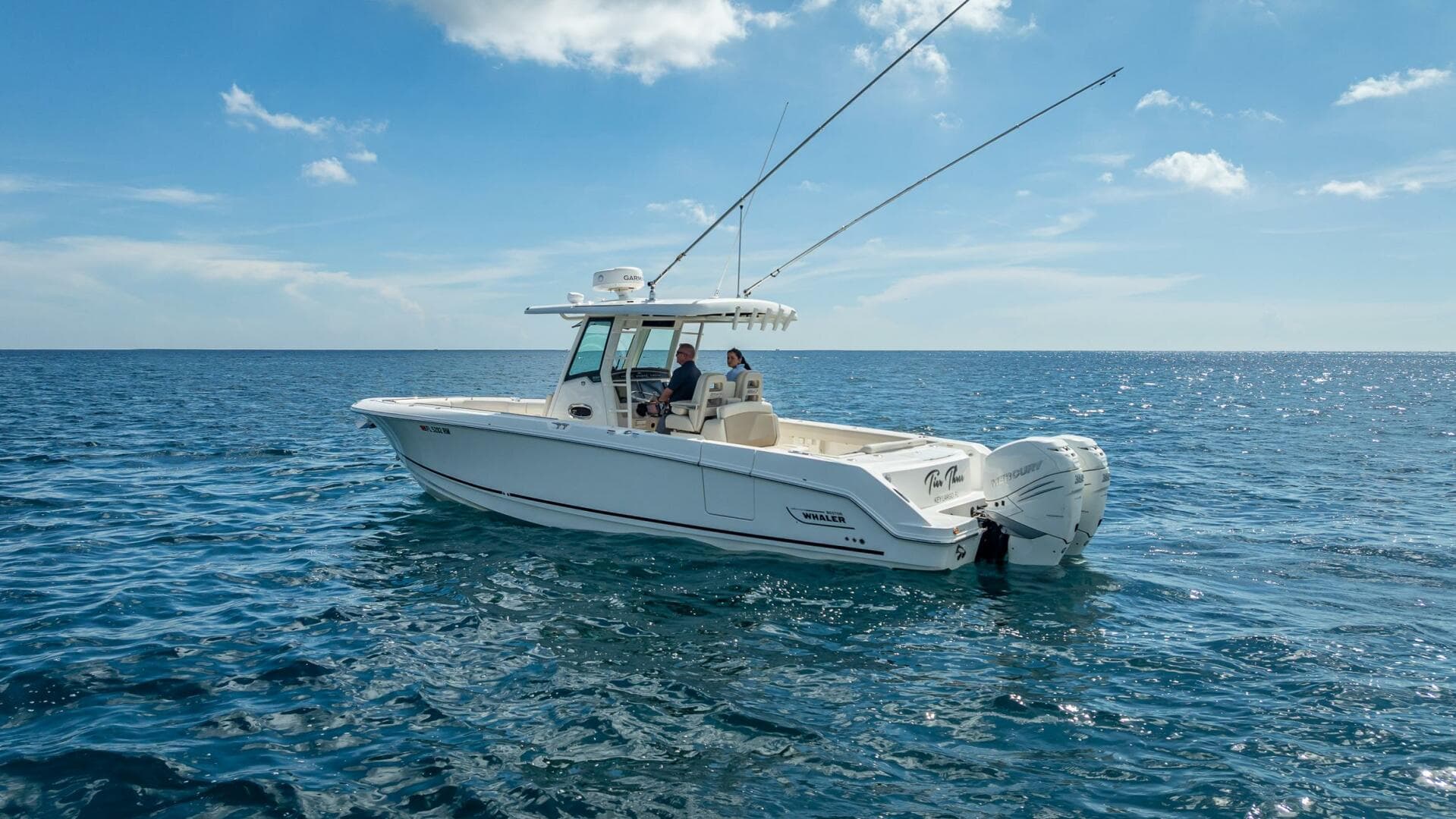 2017 Boston Whaler 330 Outrage — photo 2