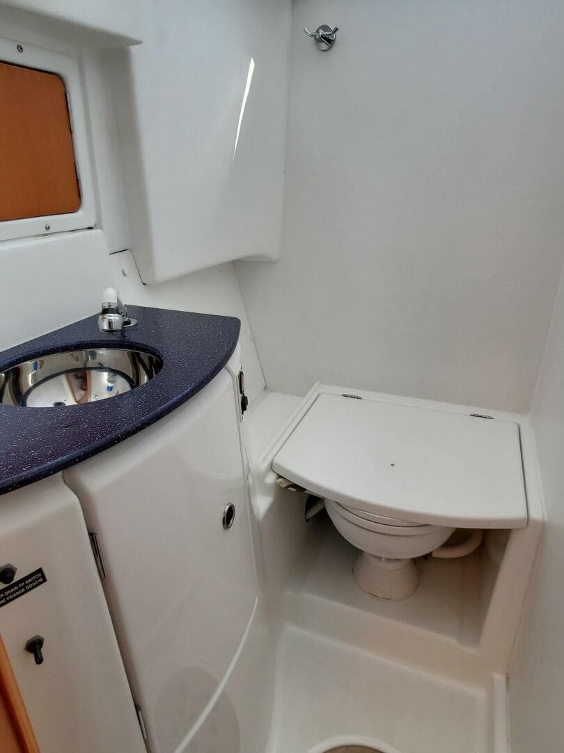 2004 Lagoon 43 Pc — photo 39