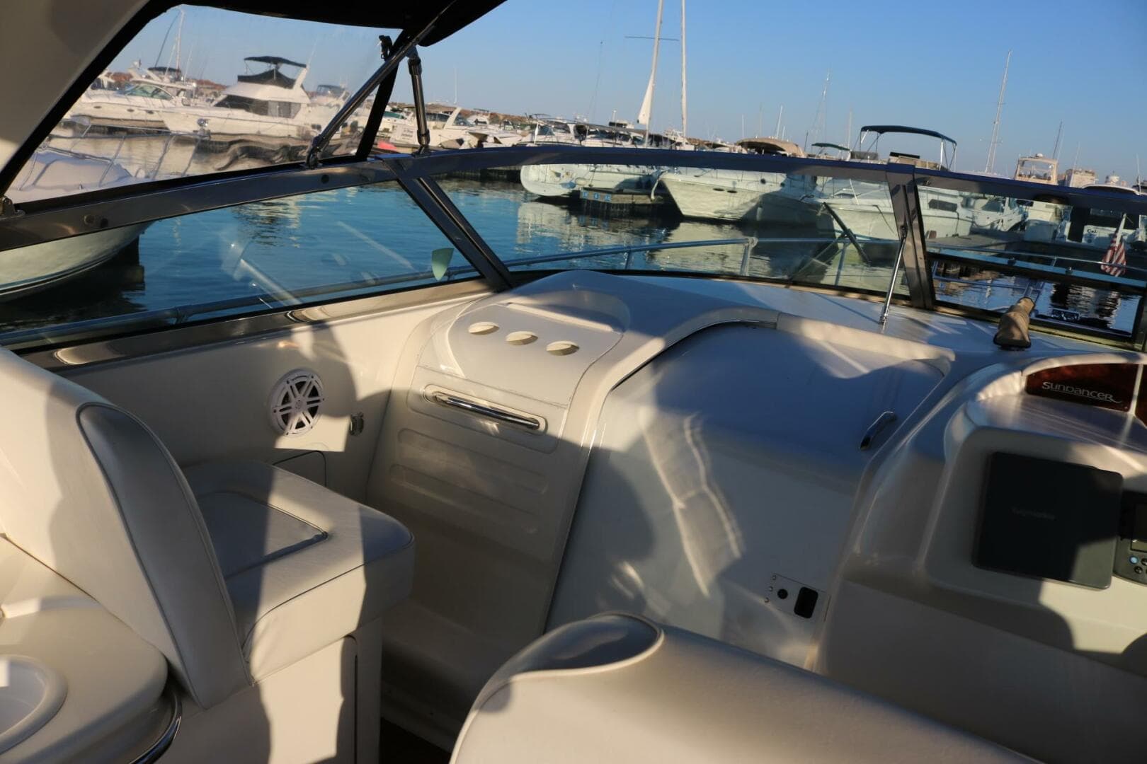 1996 Sea Ray Sundancer — photo 27