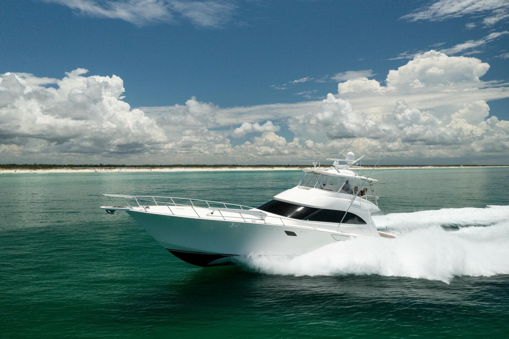 2015 Viking 70 Convertible — photo 47