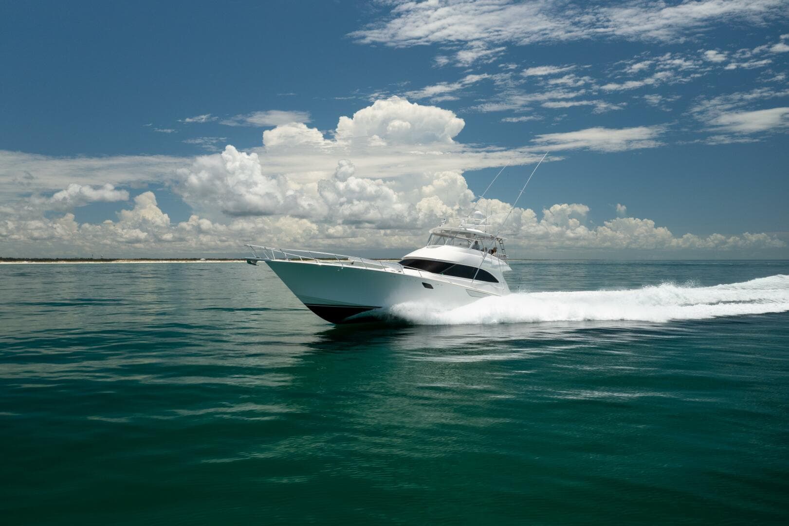 2015 Viking 70 Convertible — photo 46