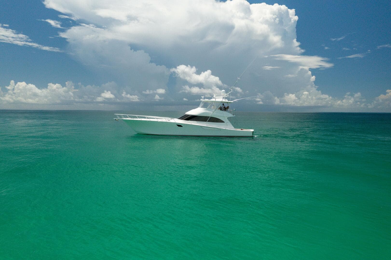 2015 Viking 70 Convertible — photo 48