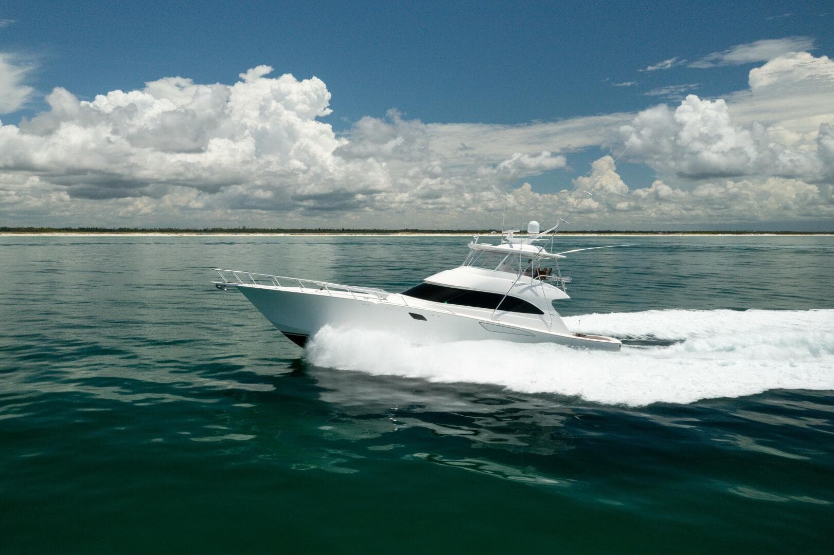 2015 Viking 70 Convertible — photo 45