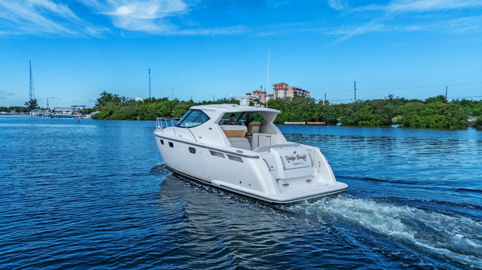 2008 Tiara Yachts 3500 Sovran — photo 46