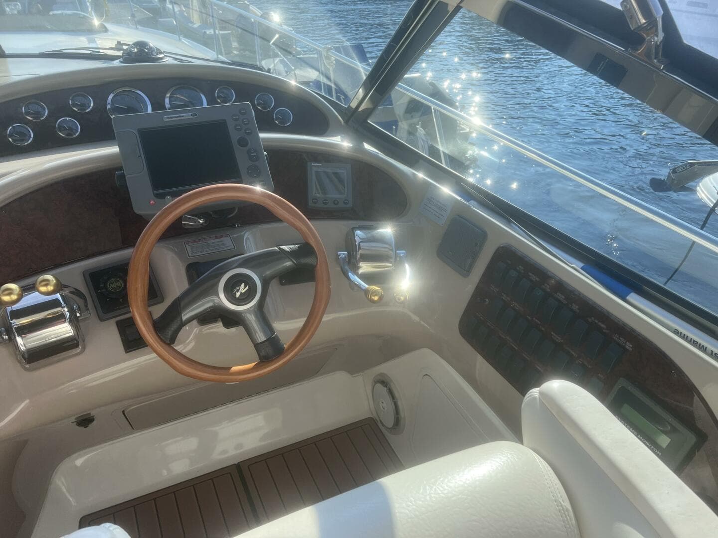 2000 Sea Ray — photo 15