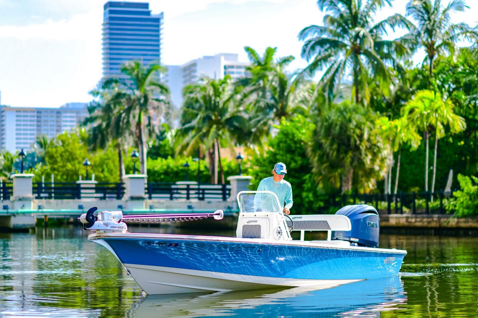 2022 Hewes Redfisher 21 — photo 6