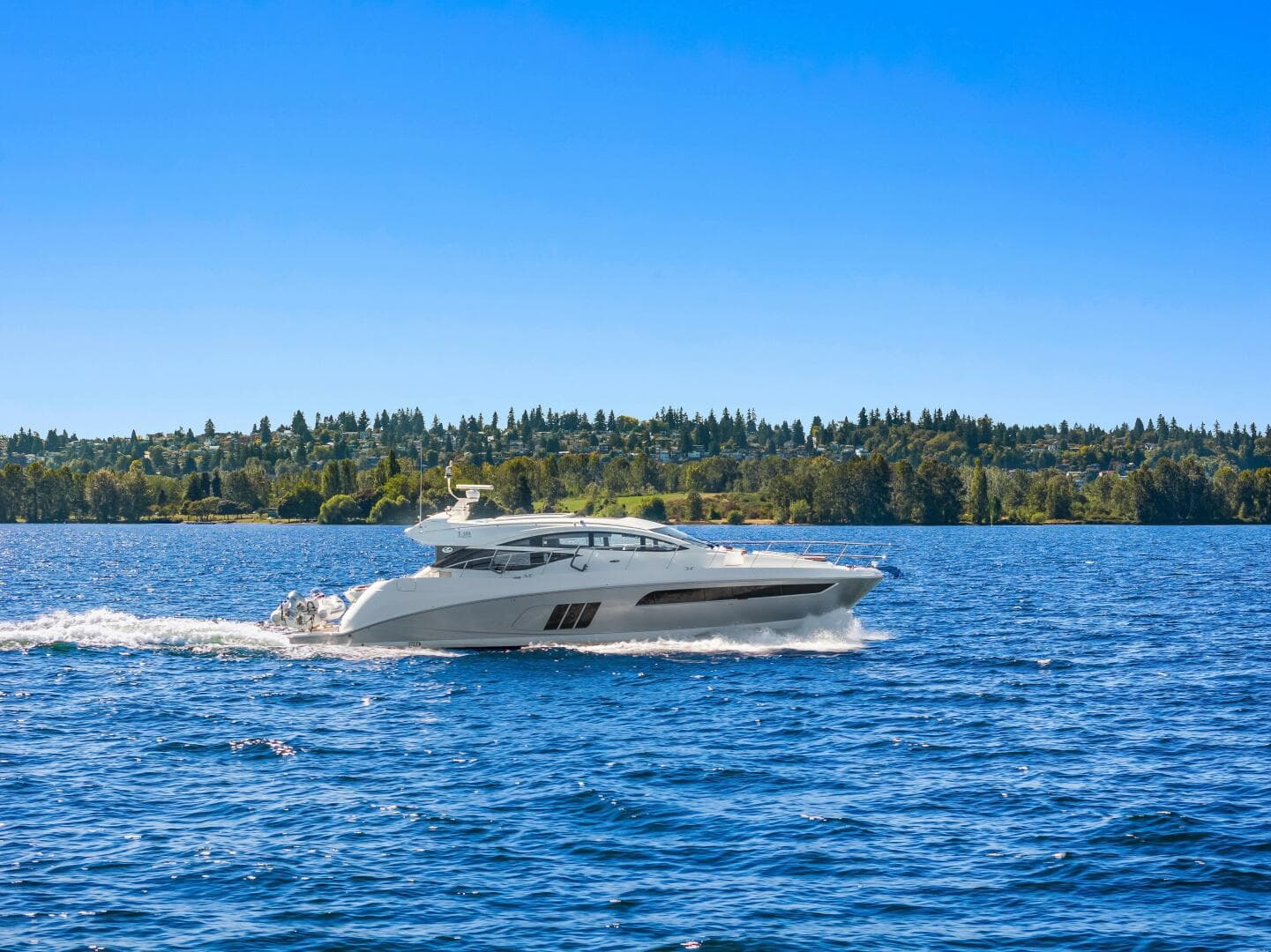 2017 Sea Ray L590 — photo 56