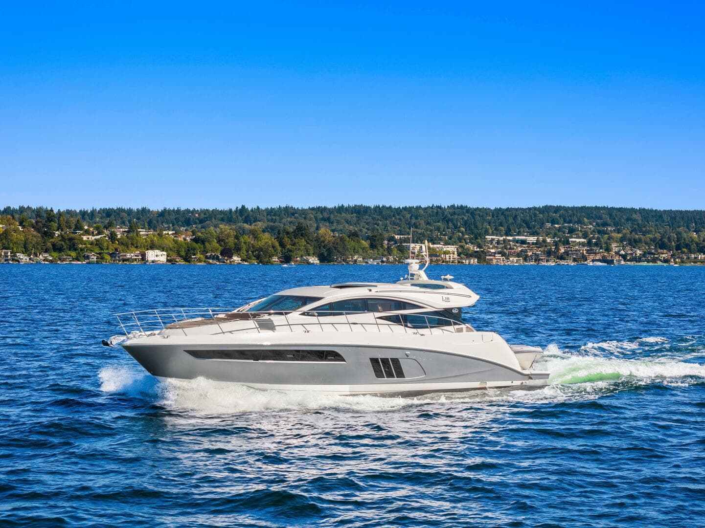 2017 Sea Ray L590 — photo 60