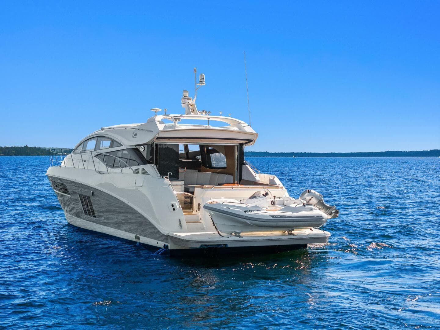 2017 Sea Ray L590 — photo 68