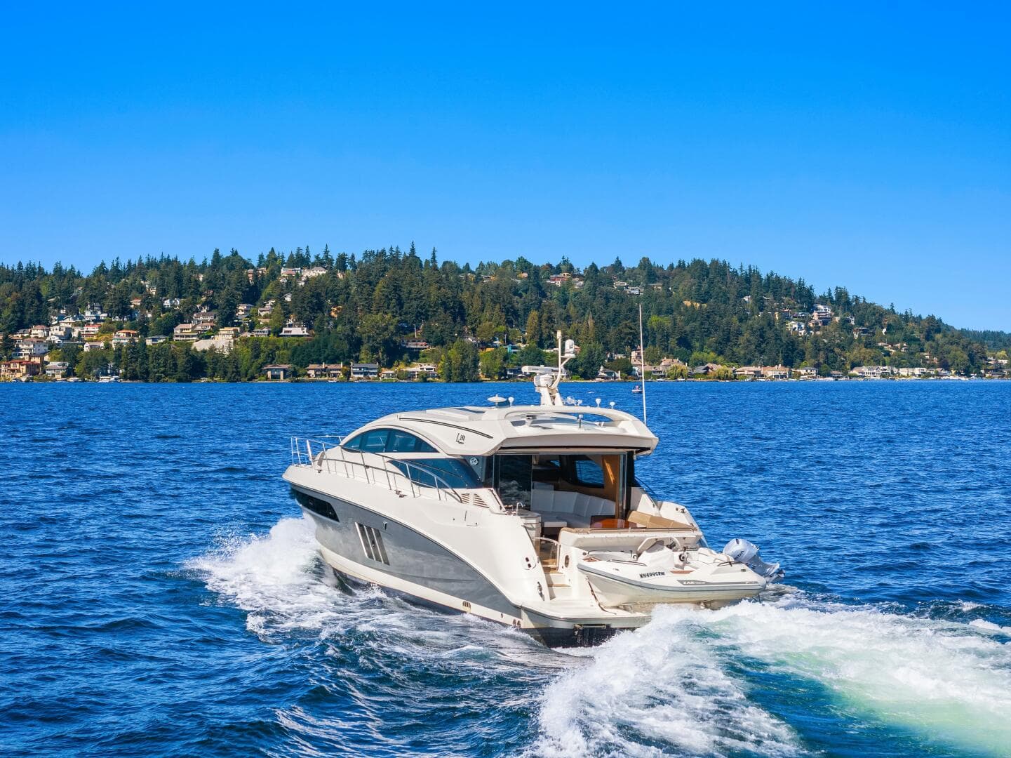 2017 Sea Ray L590 — photo 59