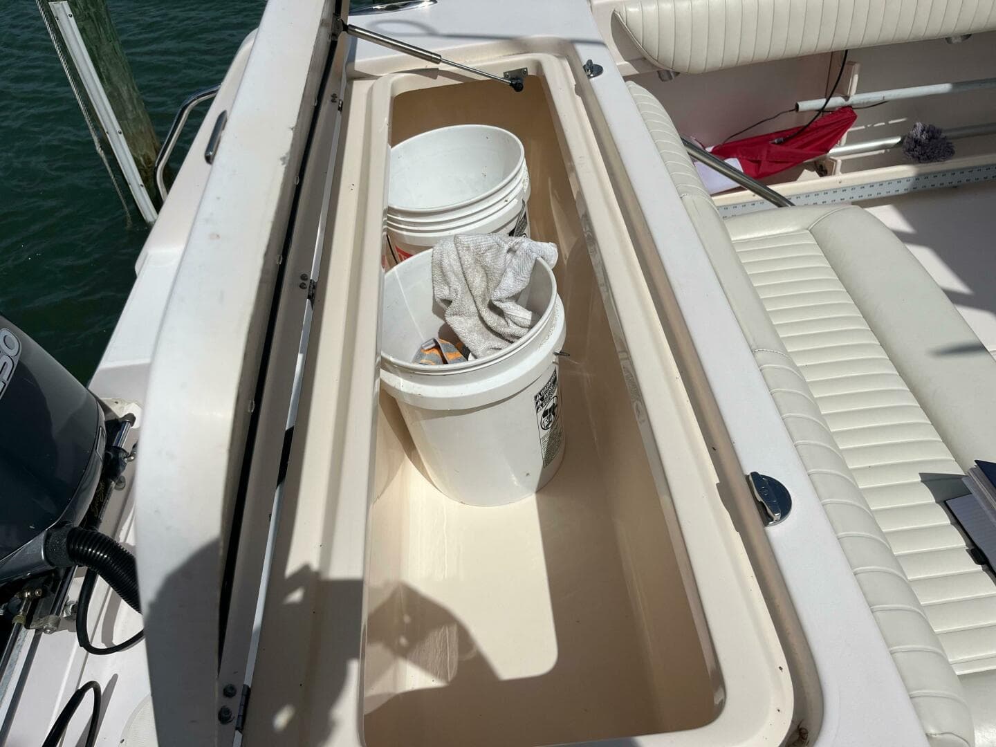 2007 Grady-White 306 Bimini — photo 17