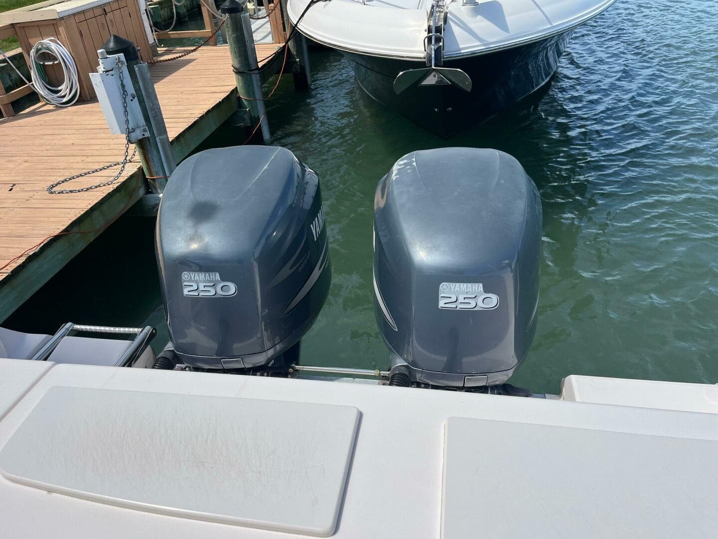 2007 Grady-White 306 Bimini — photo 19