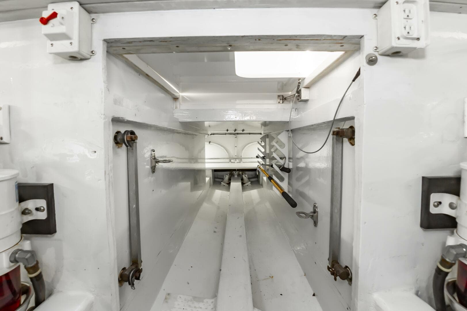 1994 Custom Carolina 43 Blackwell Convertible — photo 64