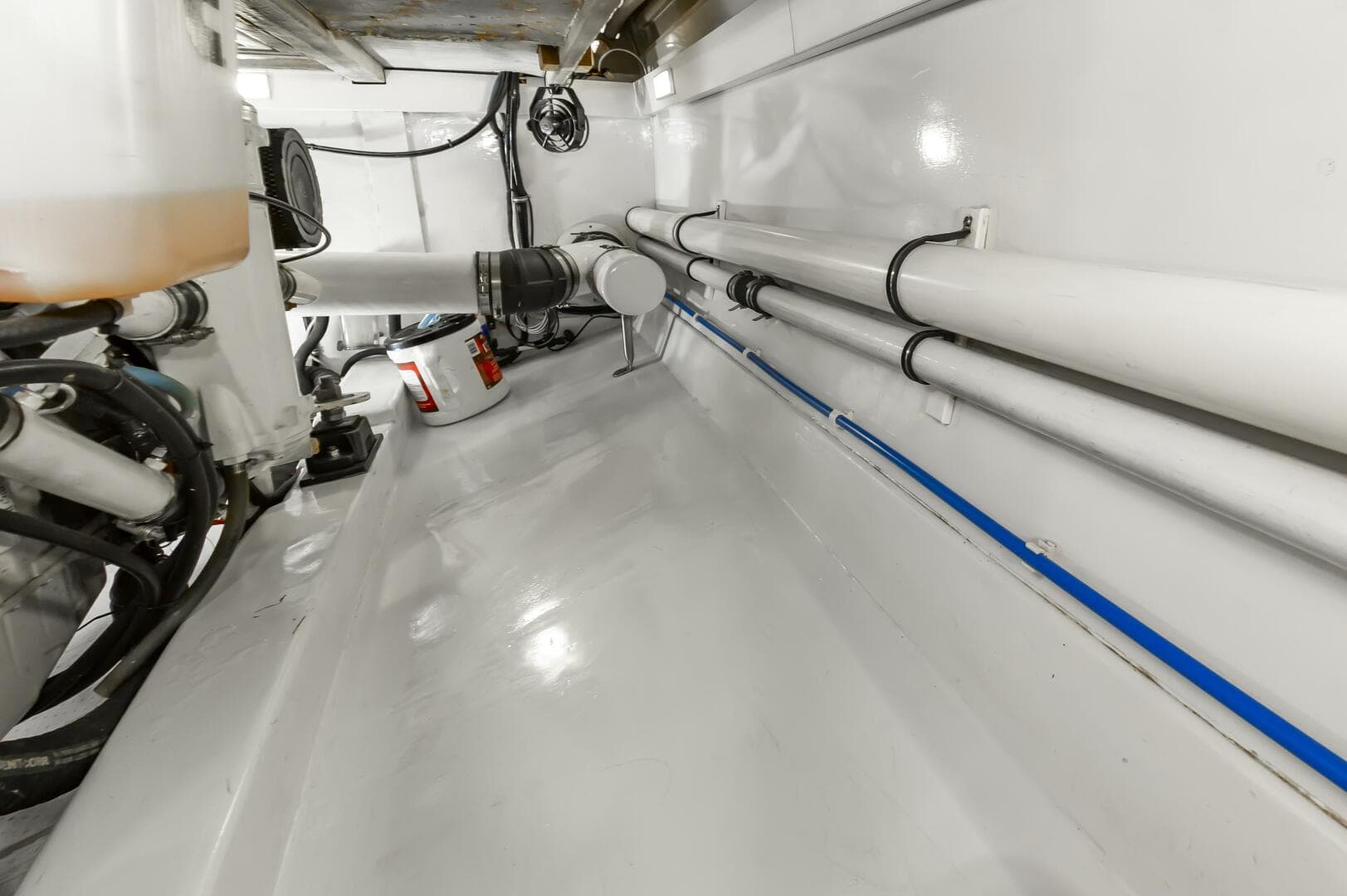 1994 Custom Carolina 43 Blackwell Convertible — photo 60