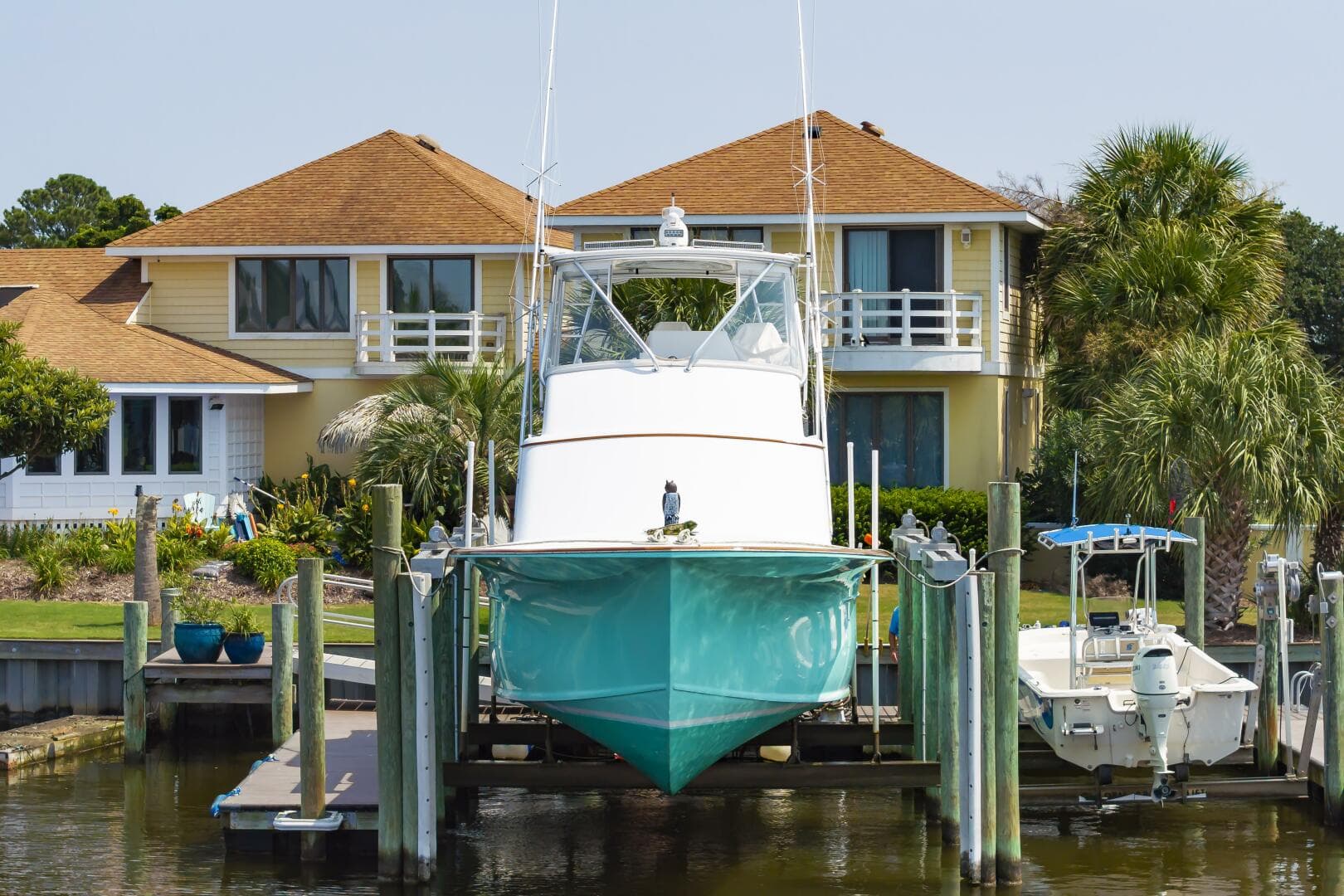 1994 Custom Carolina 43 Blackwell Convertible — photo 80